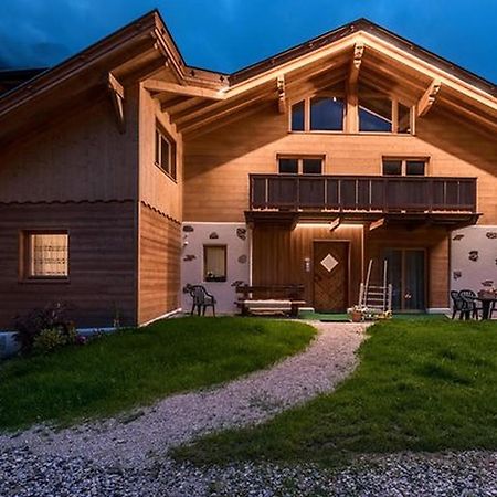 Chalet Osmar Suite 2 Кампітелло-ді-Фасса Екстер'єр фото